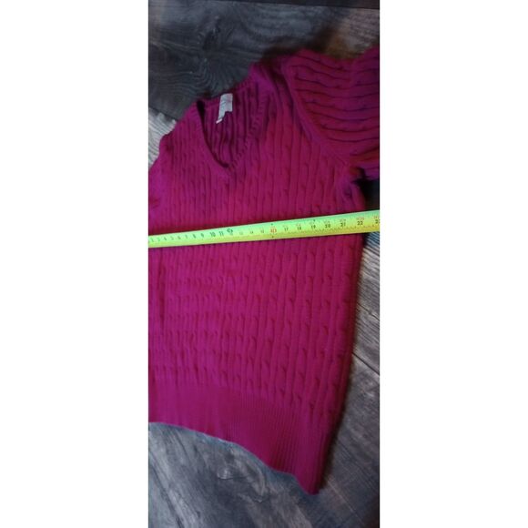 St. John's Bay Women's Size 1X Wine Cable Knit V-Neck Sweater - Picture 4 of 7
